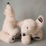 White couple bears (John and Mary). Mint-Bird (2011).